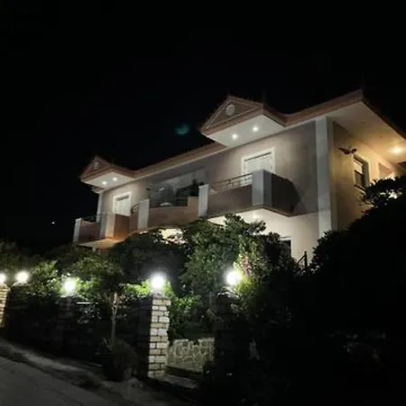 Spacious Quiet For Relaxed Holidays 1 *