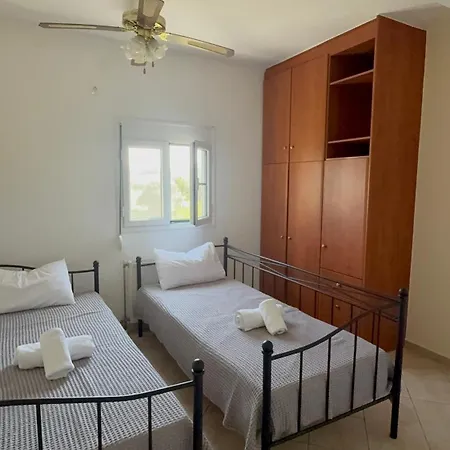 Spacious Quiet For Relaxed Holidays 1 *